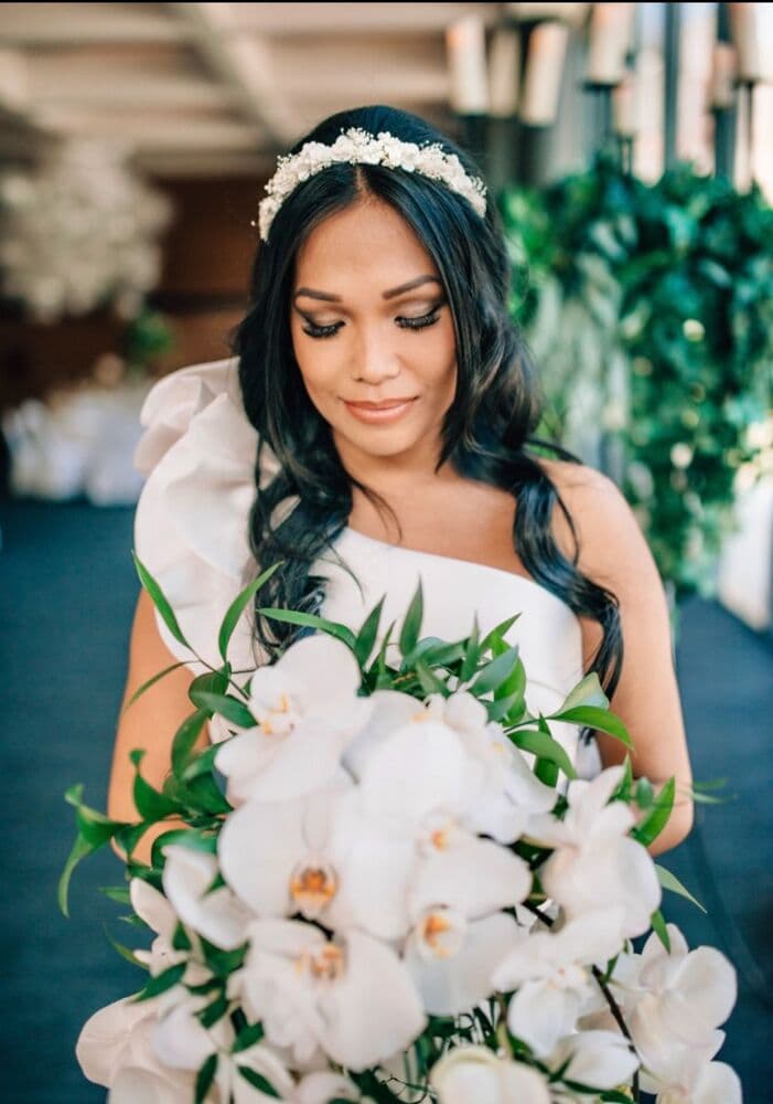 Novia Cahele 1