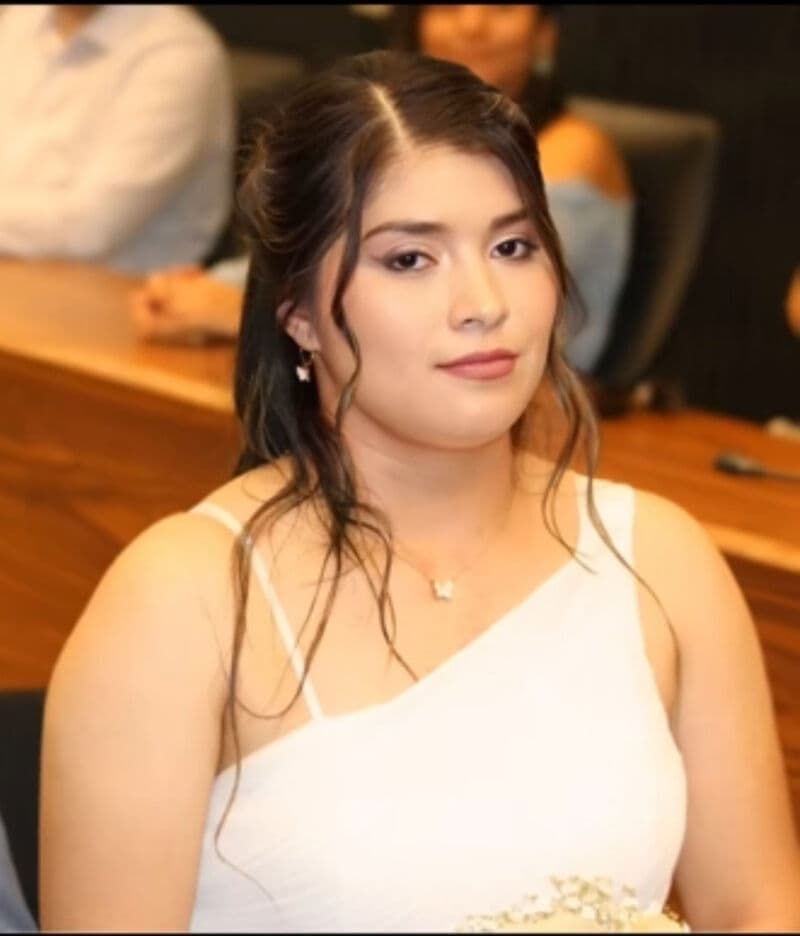 Novia Cahele 3